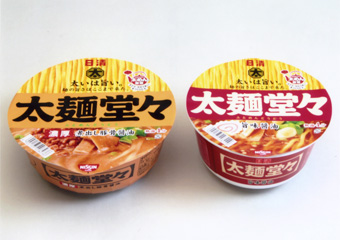 【テック腹ペコ隊】濃厚スープに太麺がうまい「日清　太麺堂々　旨味醤油／濃厚煮出し豚骨醤油」