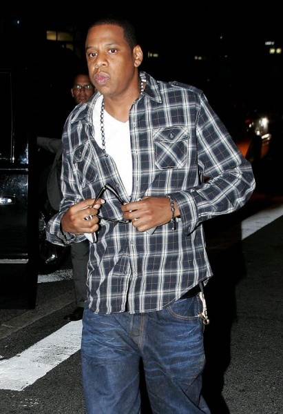 過熱する一方の「ビヨンセ第2子妊娠」報道、ついに夫Jay-Zが完全否定。