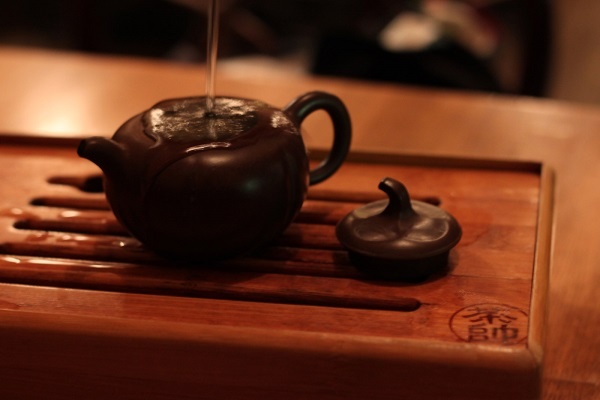 【アジア発！Breaking News】幻の高級茶葉を料理に使われてしまった男性。妻は「干して飲めば？」（中国）