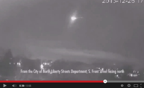 【米国発！Breaking News】隕石か宇宙のゴミか。アイオワ州上空に巨大な火の玉！