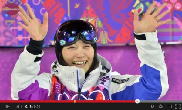 ソチ五輪・モーグル女子で4位入賞した上村愛子選手（画像はYouTubeのスクリーンショット）