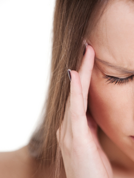 女性に多い偏頭痛は“共感”も原因か　（画像はイメージです）