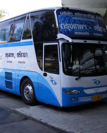 バンコクのバスの女性乗務員の20％が紙オムツを着用（画像はイメージです）