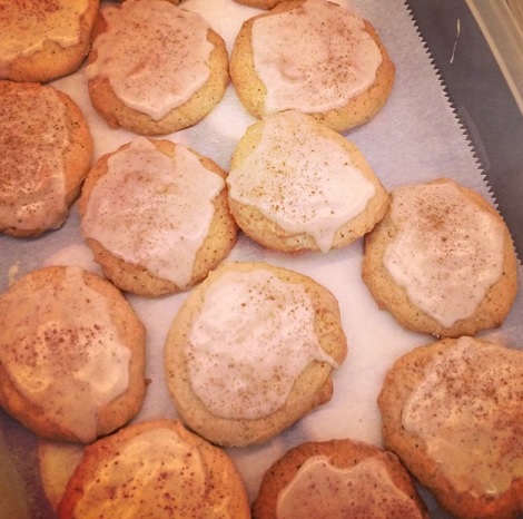 オフの時間にクッキーを焼くというテイラー・スウィフト（画像はinstagram.com/taylorswiftより）
