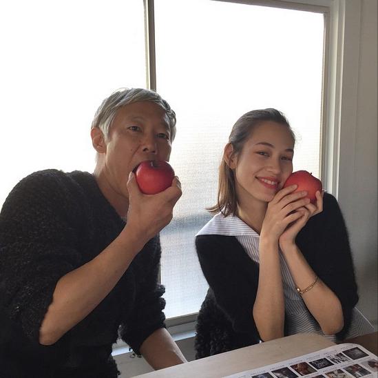 最近の水原希子とフォトグラファー・ホンマタカシさん。（画像はinstagram.com/i_am_kikoより）