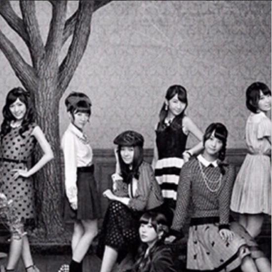 AKB48新アルバムのジャケ写（一部）。（画像は『instagram.com/paruruofficial』より）