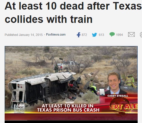 テキサス州で護送車が高速道路から落下、多数の死傷者も（画像はfoxnews.comのスクリーンショット）