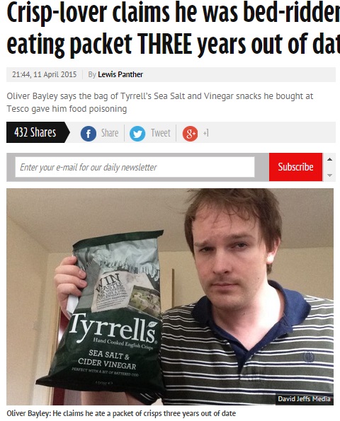 賞味期限を3年も過ぎたチップスで食中毒にかかった男性（画像はmirror.co.ukのスクリーンショット）