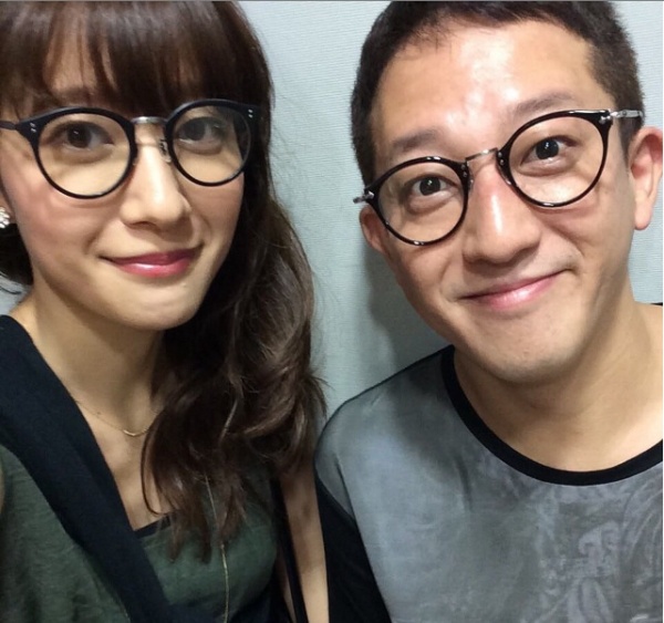 【エンタがビタミン♪】サバンナ・高橋、TBS吉田アナとのメガネ姿がそっくり。「付き合ってるっていうオチを期待」の声も。