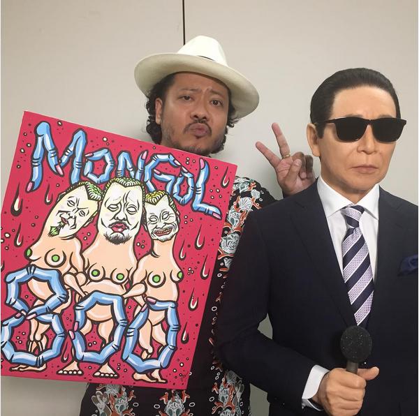 モンパチ・キヨサクと3Dタモリ（画像は『KIYOSAKU UEZU Instagram』より）