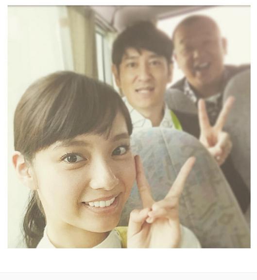 新川優愛は「日本一顔ちっこいであろう」とTKO・木下（画像は『木下隆行 Instagram』より）