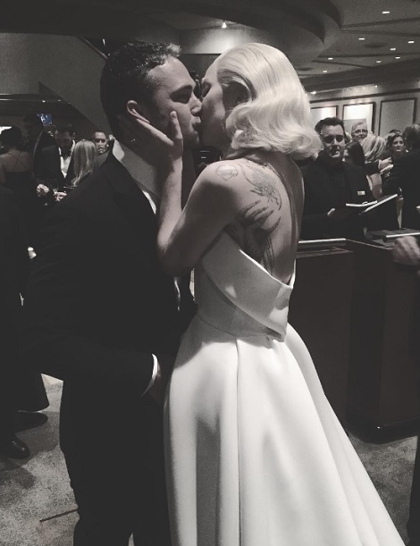 レディー・ガガ「誰かに愛されるなんて思いもしなかった」（出典：https://www.instagram.com/ladygaga）