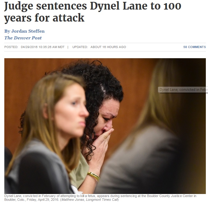 ボルダー郡地方裁判所で刑を宣告された女（出典：http://www.denverpost.com）