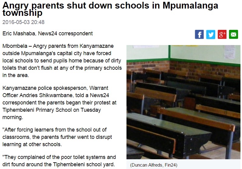 保護者の抗議活動で小学校が閉鎖に（出典：http://www.news24.com）