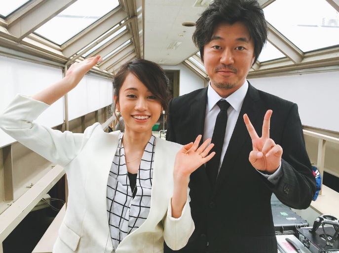 前田敦子と新井浩文（出典：https://www.instagram.com/atsuko_maeda_official）