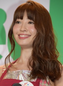 4月19日にAKB48を卒業する小嶋陽菜
