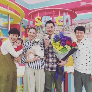 NHK『あさイチ』での浜島直子（左から2番目）（出典：https://www.instagram.com/hamaji_0912）