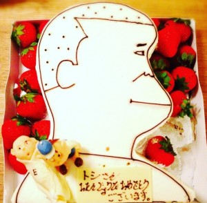 タカが描いた絵を誕生日ケーキにしたことも（出典：https://www.instagram.com/taka.tkg）