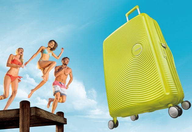 お気に入りの色のスーツケースで旅行へ出かけよう