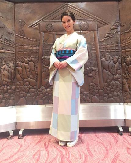 NHK大相撲中継にゲスト出演した秋元才加（画像は『秋元才加　2016年9月19日付Instagram「本日和装デーということで…。」』のスクリーンショット）
