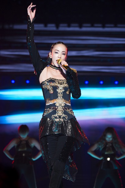 『namie amuro Final Tour 2018 ～Finally～』ファイナル公演で全30曲を披露した安室奈美恵