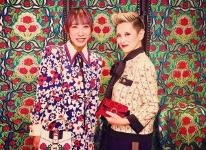 蜷川実花と夏木マリ（画像は『mari natsuki　2018年9月13日付Instagram「実花さんと、、本当にフットワークよく活躍している姿は素晴らしいな！」』のスクリーンショット）