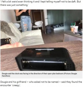 寝室に向けて設置されていたデジタル時計（画像は『Metro　2018年9月10日付「Couple find ‘spy camera’ hidden in clock at Airbnb flat 」（Picture: Dougie Hamilton）』のスクリーンショット）