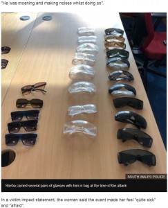 レオンがバッグに入れて持ち歩いていた眼鏡の数々（画像は『BBC News　2018年11月26日付「Sunglasses fetish attacker Leon Sterba jailed」（SOUTH WALES POLICE）』のスクリーンショット）