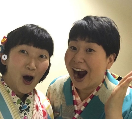 川村エミコと大島美幸（画像は『川村 エミコ（たんぽぽ）　2019年1月6日付Instagram「一芸合宿 ［お箏］観ていただいた方ありがとうございました!!」』のスクリーンショット）
