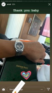 ジェニファーがアレックスに贈った高級時計（画像は『Alex Rodriguez　2019年2月14日付Instagram』のスクリーンショット）