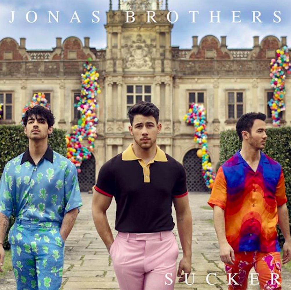 再結成したジョナス・ブラザーズ（画像は『Jonas Brothers　2019年2月28日付Instagram「Midnight ET ＃Sucker」』のスクリーンショット）jonasbrothers20190228