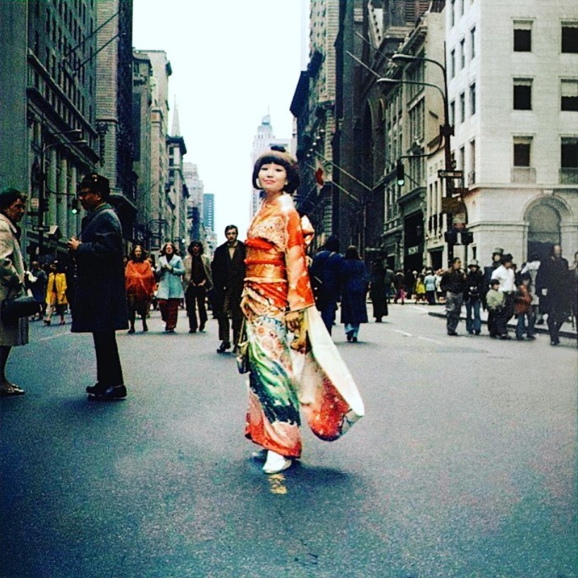 NY留学時代の黒柳徹子（画像は『Tetsuko Kuroyanagi　2017年8月2日付Instagram「昨日、ニューヨークの写真に、たくさんの反響に驚きました。」』のスクリーンショット）