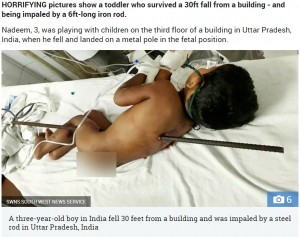 180センチの鉄棒が体を貫通（画像は『The Sun　2019年5月20日付「MIRACLE TOT Toddler, 3, miraculously survives being impaled on 6ft-long iron rod after plunging 30ft from high rise building」（Credit: SWNS:SOUTH WEST NEWS SERVICE）』のスクリーンショット）