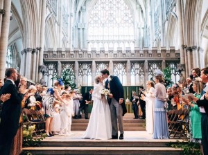 エリー＆キャスパーさんが「ヨーク大聖堂」で豪華挙式（画像は『Matt Porteous　2019年8月31日付Instagram「A great honour to be photographing Ellie Goulding and Caspar Jopling’s wedding today in Yorkshire.」』のスクリーンショット）