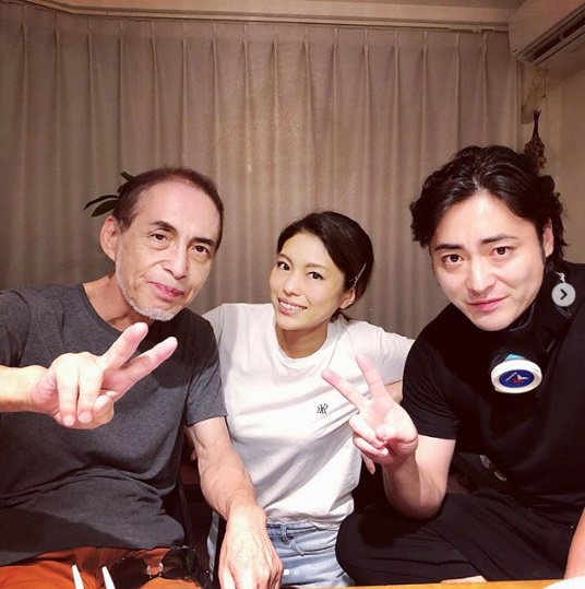 山田親子3ショット（画像は『SAYUKI　2019年9月22日付Instagram「父と子と。」』のスクリーンショット）