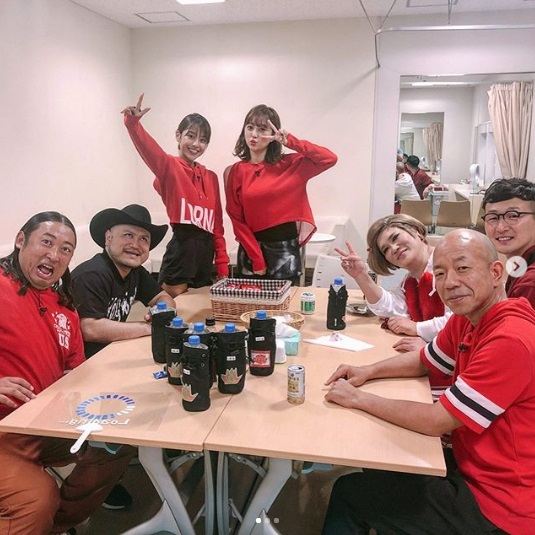 17日放送『VS嵐』出演者たち（画像は『菊地亜美 Ami Kikuchi　2019年10月17日付Instagram「今日19時からフジテレビ VS嵐」』のスクリーンショット）