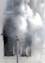 【イタすぎるセレブ達】女優アシュリー・グリーン宅での火災原因が判明。同ビルの住人らは「最悪」とアシュリーを批判。