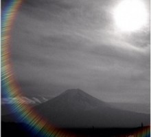 【エンタがビタミン♪】篠田麻里子撮影の“富士山”が「神々しい」と評判。写真でもパワーをもらえるのか。