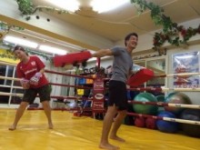【エンタがビタミン♪】元AKB・野呂佳代、キックボクシングでダイエットに挑戦。「土俵じゃないと…」の声も。