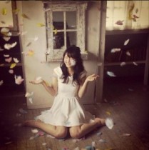 【エンタがビタミン♪】松井玲奈の“意味不明”な写真に「天使降臨」と絶賛。