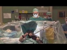【中東発！Breaking News】脳手術を受けるイスラエルのバイオリニスト。反応を確認するため、手術台で演奏！＜動画あり＞