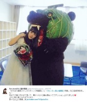 【エンタがビタミン♪】橋本環奈がメロン熊と遭遇　ファン騒然「頭食べられてるー！」