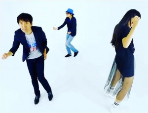【エンタがビタミン♪】3776井出ちよの、柴山一幸の新曲MVで踊る石田彰Pに「オノヨーコさんぽい」