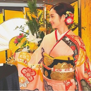 【エンタがビタミン♪】佐々木希、新年『ぐるナイ』ゴチに出演　艶やかな“着物姿”に「これぞ日本美人」