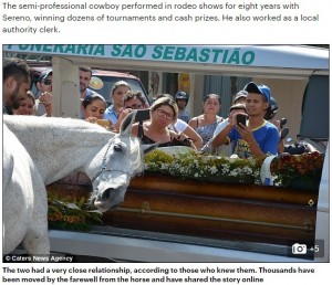 【海外発！Breaking News】主人を亡くした馬が棺桶にすがり、泣き叫ぶように嘶く姿に胸が打たれる（ブラジル）