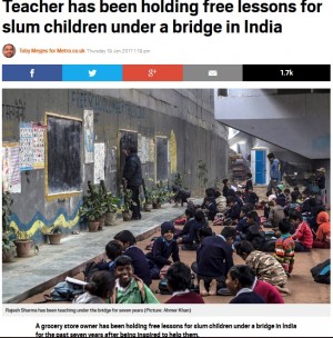 【海外発！Breaking News】高架橋の下で7年間　スラム街の子供たちに無料で授業を行う食料雑貨店主（印）