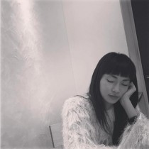 【エンタがビタミン♪】長谷川京子“居眠り”姿も美しい　「ぱっつんがお似合い」の声も