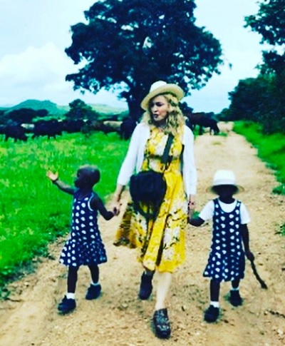 マドンナ、双子を迎えた喜びを明かす（出典：https://www.instagram.com/madonna）
