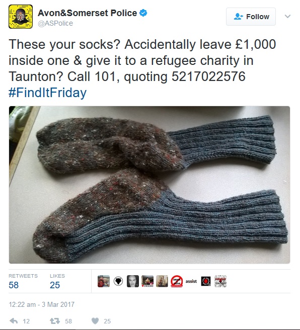 古い靴下の中に1000ポンドが！（出典：https://twitter.com/ASPolice）