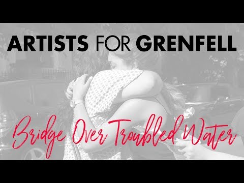 アーティストらが熱唱（画像は『AFGVEVO 2017年6月21日公開 YouTube「Artists for Grenfell - Bridge Over Troubled Water（Official Video）」』のサムネイル）
